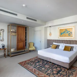 4* Hotel Paradiso